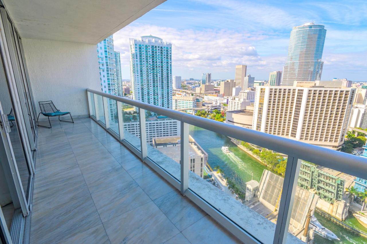 Icon Brickell Residences Miami Exterior photo