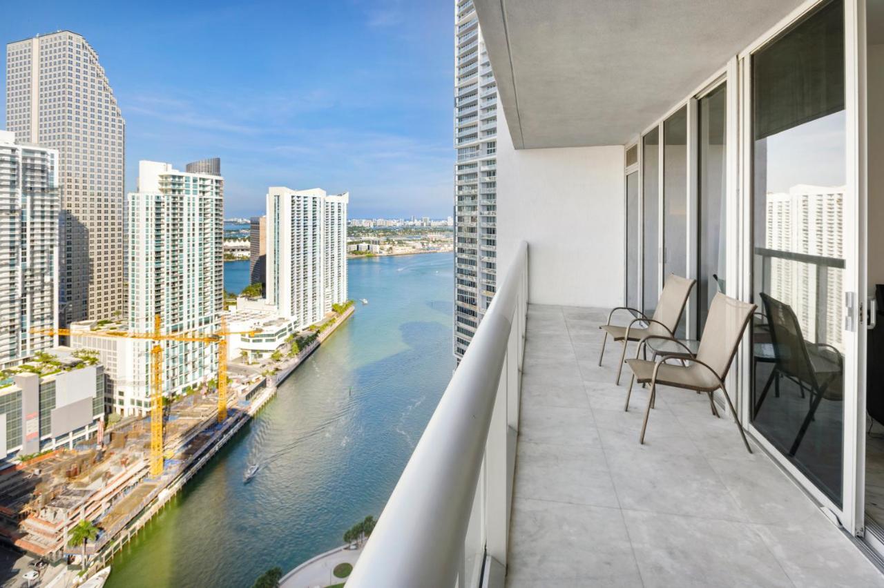 Icon Brickell Residences Miami Exterior photo